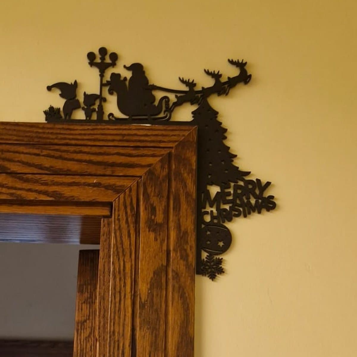 Santa's Sleigh Door Frame Topper